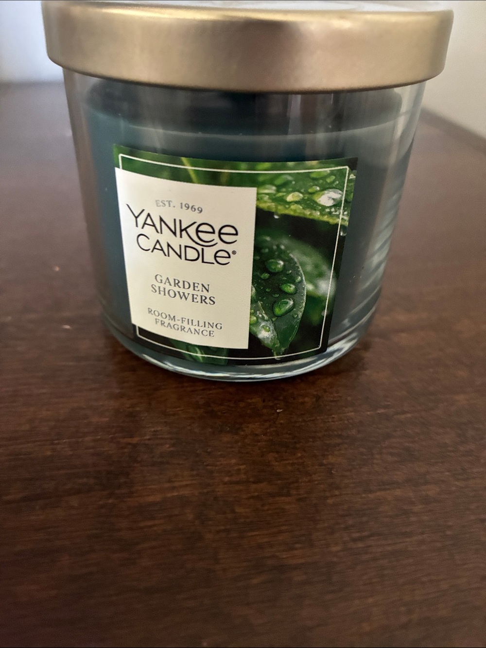 Yankee Candle Garden Showers Scented Candle - Green & Gold Lid